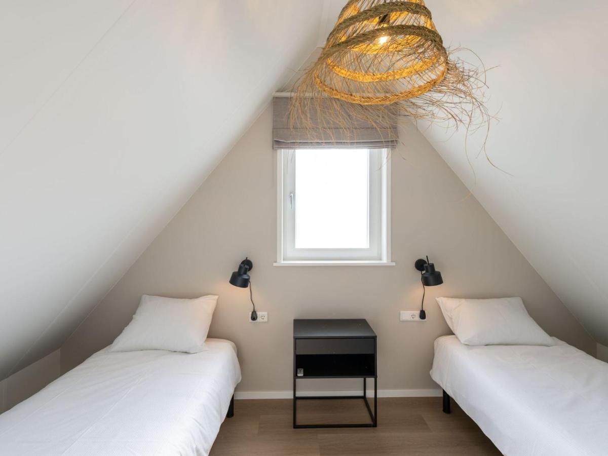 Cosy Holiday Home In Oostkapelle With A Garden Ngoại thất bức ảnh