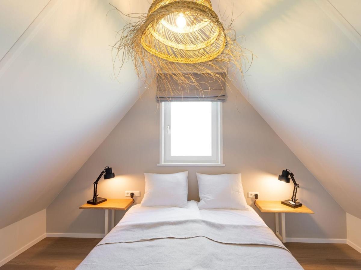 Cosy Holiday Home In Oostkapelle With A Garden Ngoại thất bức ảnh